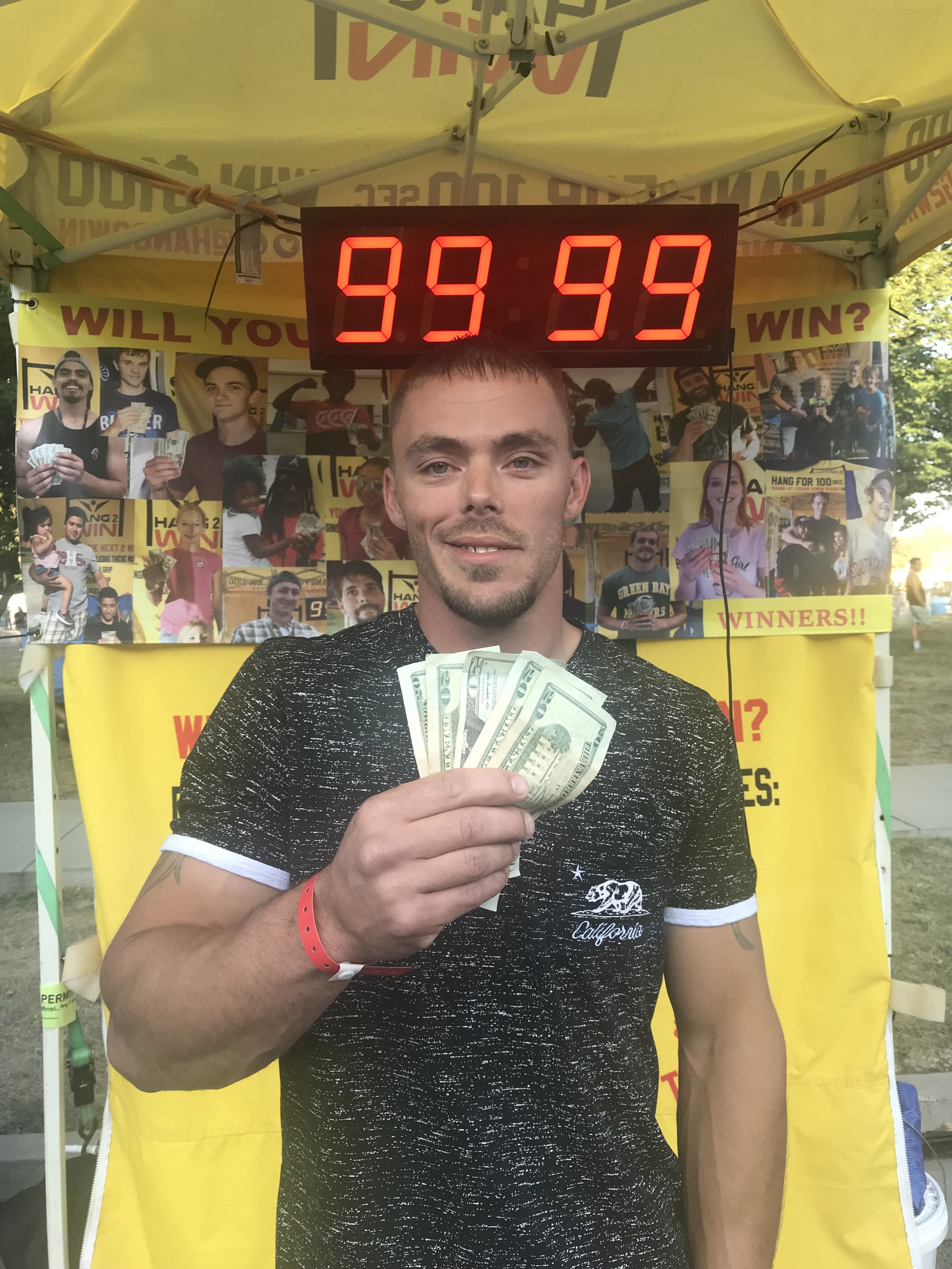 Hang Challenge participant at a Hang2Win event