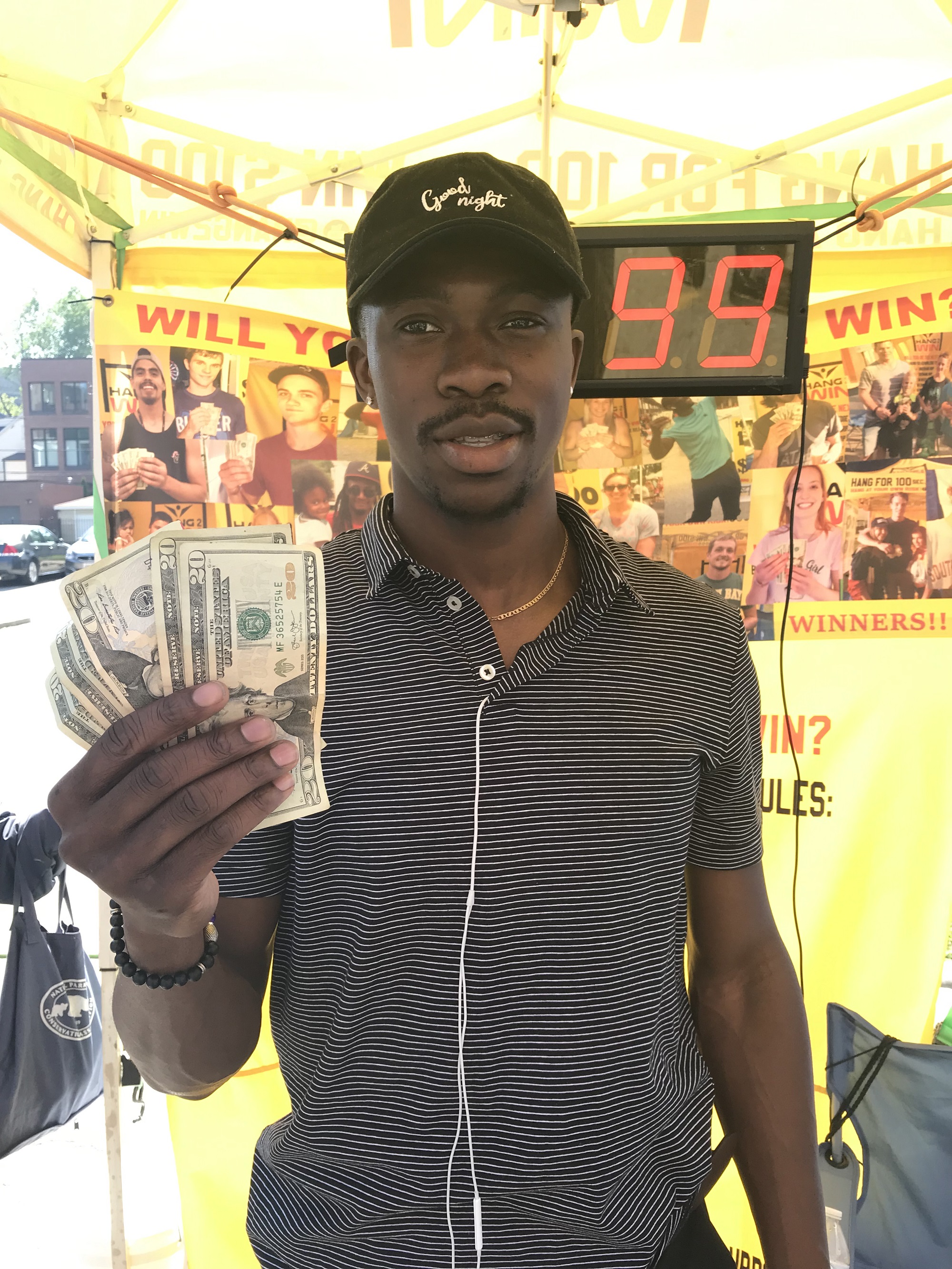 Hang Challenge participant at a Hang2Win event