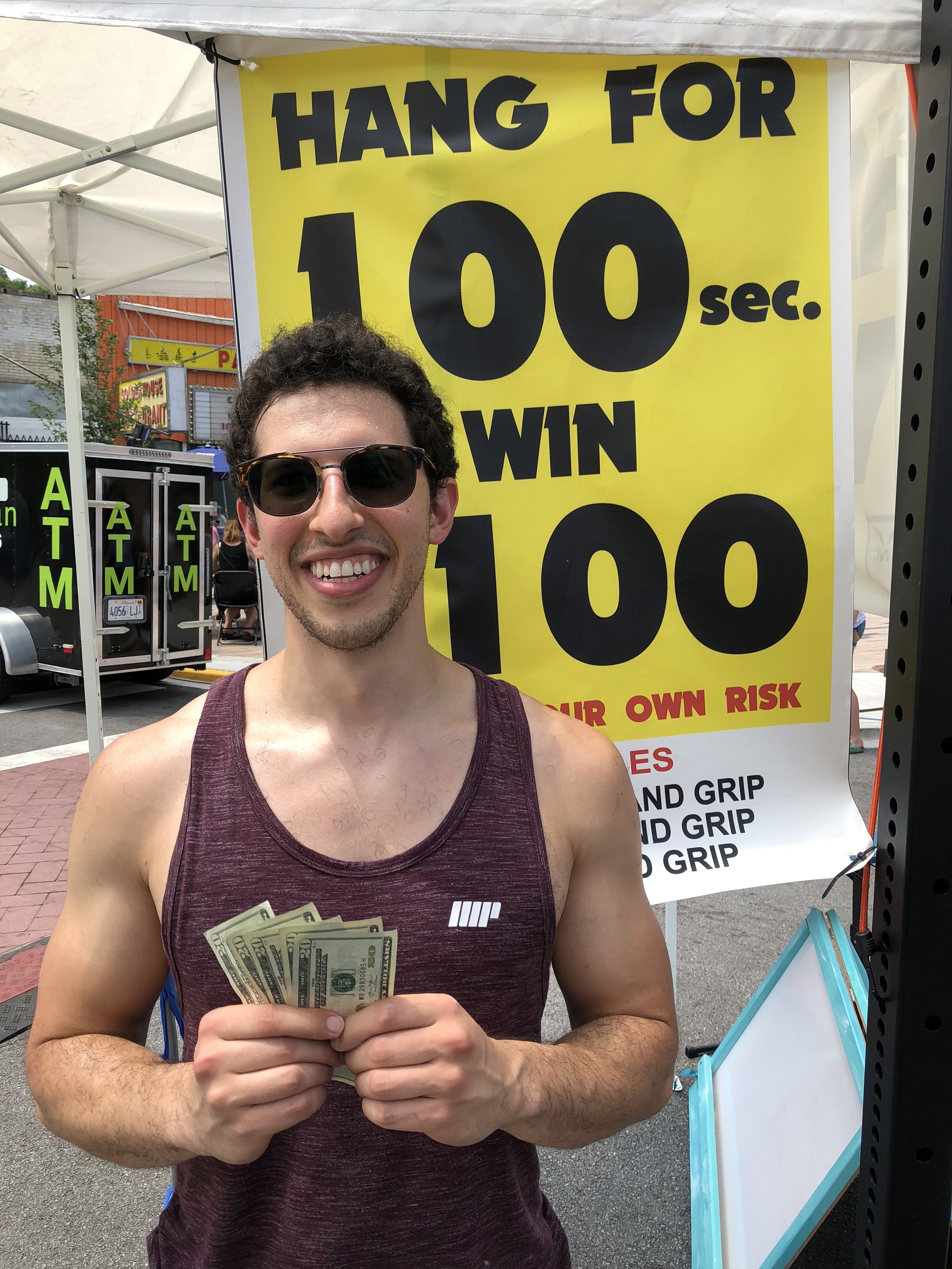 Hang Challenge participant at a Hang2Win event