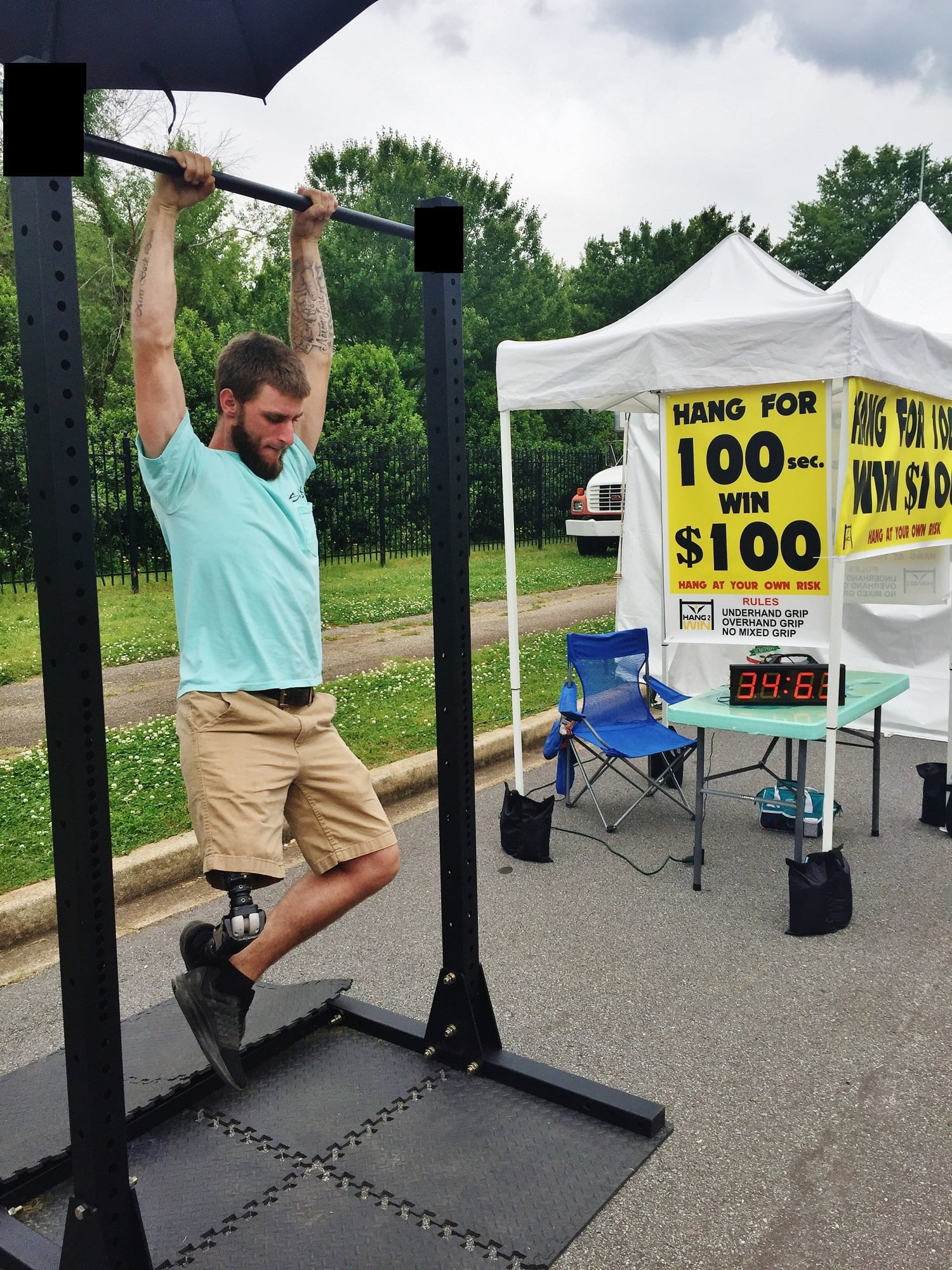 Hang Challenge participant at a Hang2Win event