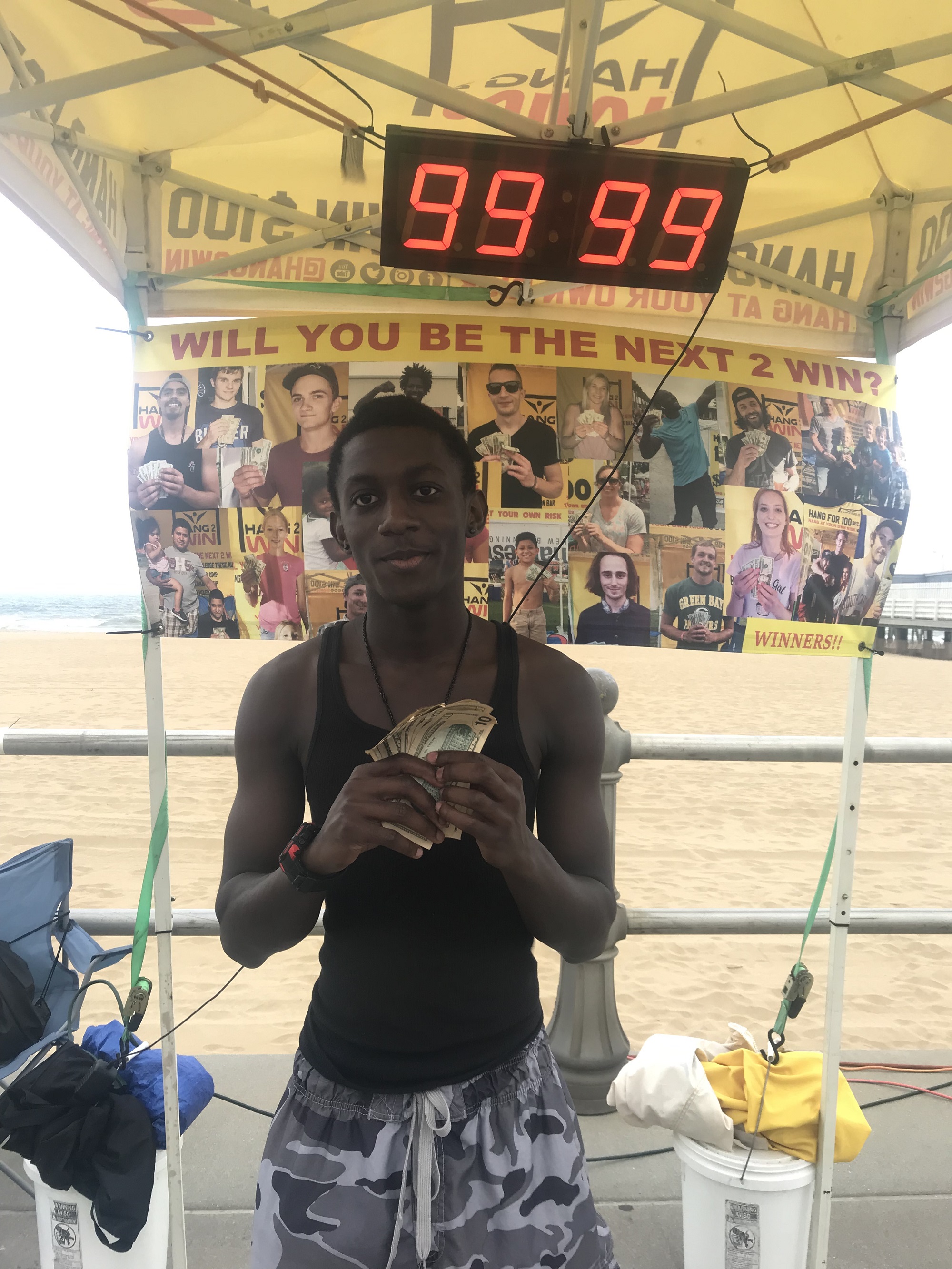 Hang Challenge participant at a Hang2Win event