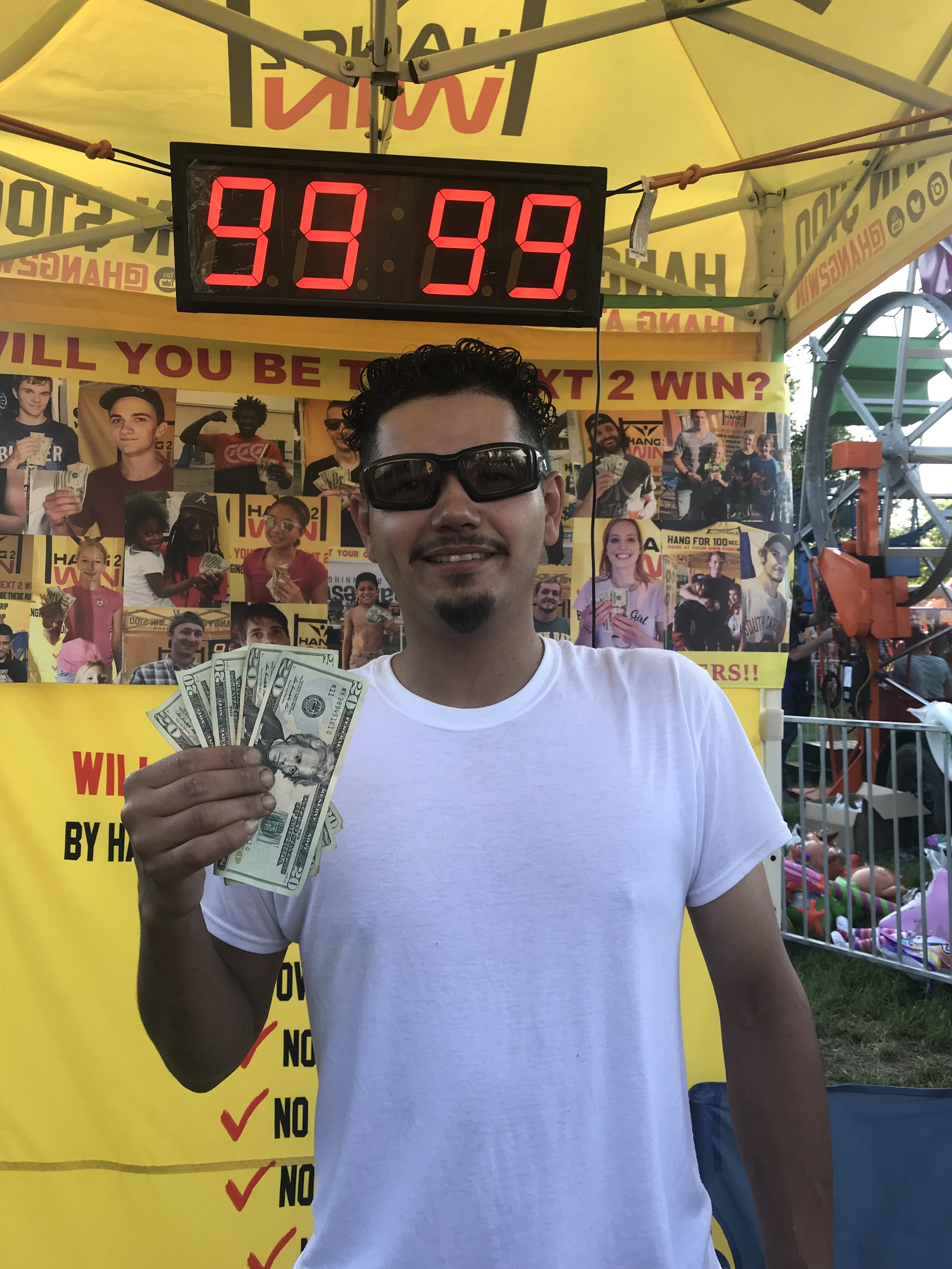 Hang Challenge participant at a Hang2Win event